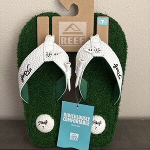 Reef Mulligan II Golf Men Size 7 Bottle Opener Flip Flop Sandal NWT